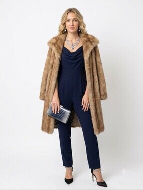 Vintage demi-buff Mink Fur Coat. 20ptp